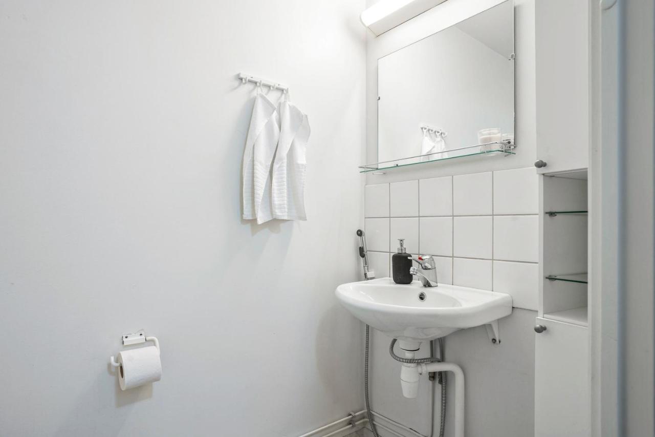Apartment Sleepwell Sukkula With Private Sauna And Parking Turku Exterior photo